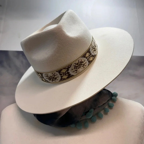 Lack Of Color White Hat with Black and Gold Band main image 4